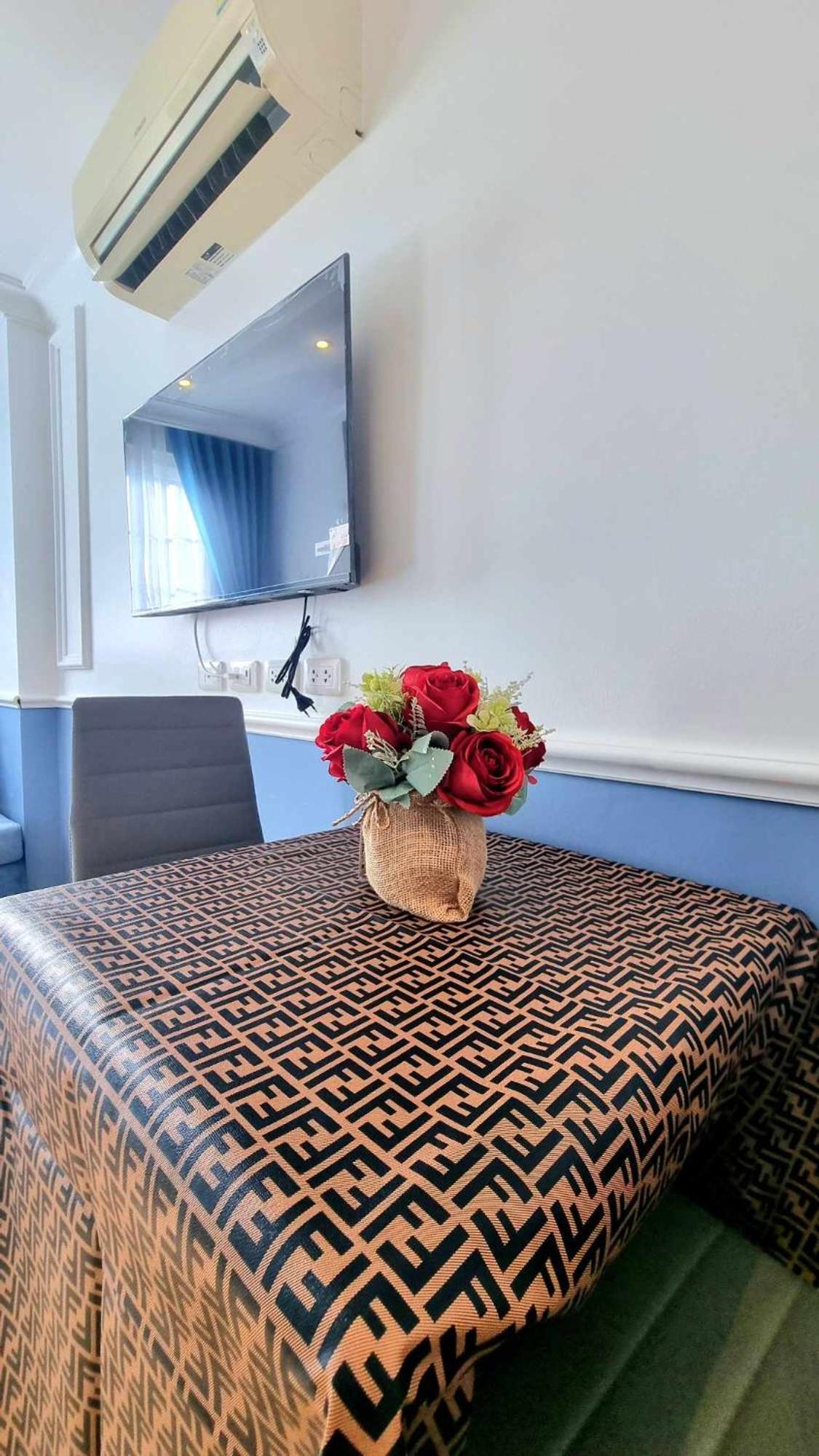 Seven Seas Cote D'Azur Resort Jomtien Na Chom Thian Ngoại thất bức ảnh