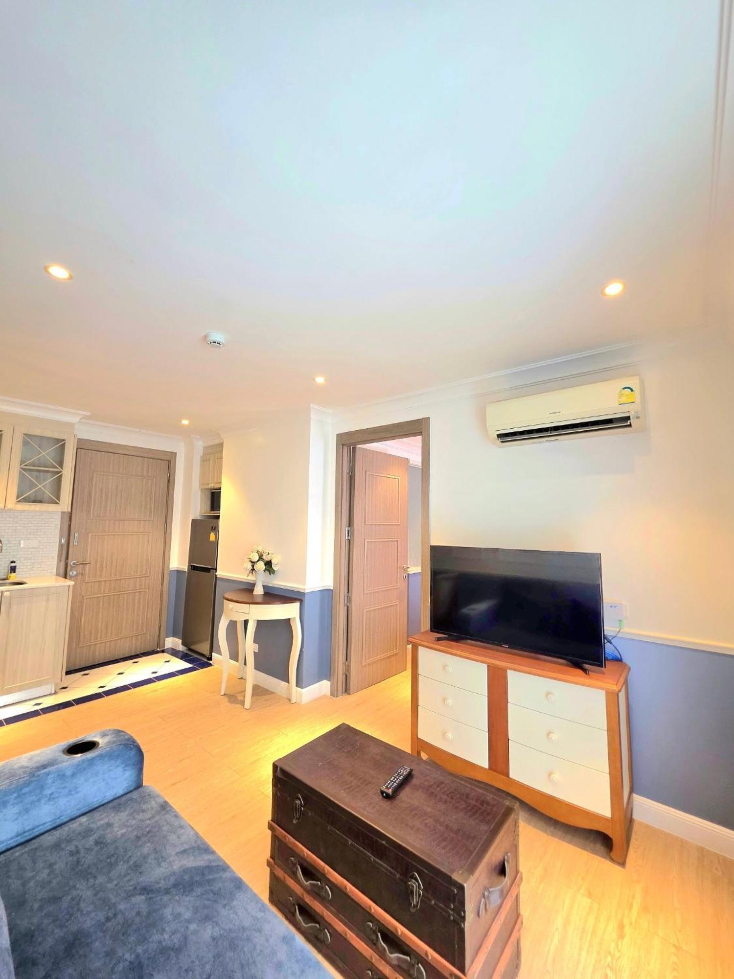 Seven Seas Cote D'Azur Resort Jomtien Na Chom Thian Ngoại thất bức ảnh